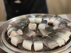 -围炉肉舍•炭烤活鳗•丹东海鲜烤肉(步行街店)