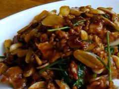 -泉畔人家·老济南经典鲁菜(大明湖店)