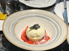 香草冰淇淋-LESCEDARS Brasserie Bistro香柏树