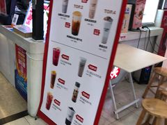 -沪上阿姨·精选茶饮(十一经路店)