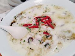 奶酸鱼-大树餐厅(朝阳大悦城店)