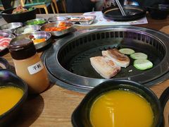 -香猪坊韩国烤肉专属门店(魏公村店)