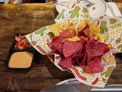 -Famous肥猫墨西哥音乐餐吧(五棵松华熙LIVE店)