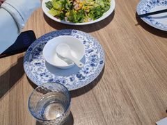 -连鹭海鲜·海肠捞饭·海胆饭(星海店)