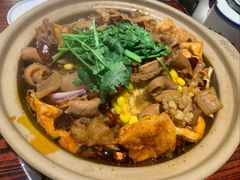 -沙胆彪炭炉牛杂煲(上海日月光广场店)