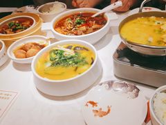 -渝是乎酸菜鱼(龙旗购物中心店)