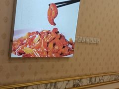 -皇宫大酒店