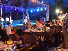 -渔家火锅·海鲜自助餐·演艺(亚龙湾天域酒店)
