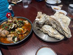 -蚝堡海鲜·威海菜·海肠捞饭·烧烤·亚洲吃蚝公司(幸福门店)