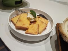 -西湖书堤(平湖八佰伴店)