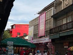 -瓦洛洛传统市场