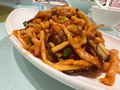 -渝信川菜 · 川味家常菜(财富购物中心店)