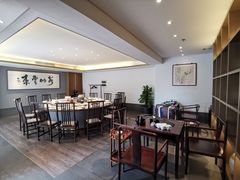 -梅花香里大酒店(郁金香路店)