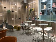 大堂-奈雪的茶(市百一店)