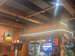 -巴卤社老火锅(财富店)
