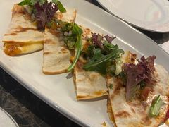-LESCEDARS Brasserie Bistro香柏树