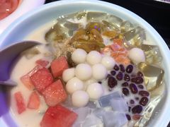 -热火朝天鲜切牛肉火锅(南强街巷店)