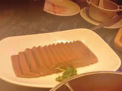 鸭血-热火朝天鲜切牛肉火锅(南强街巷店)