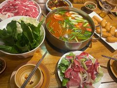 -亮欢寨酸汤鱼(沙冲路店)