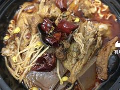 -渝是乎川渝小炒(新世界百货望京店)