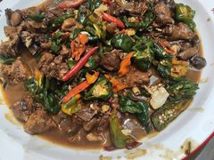 -鲁南仔·滕州炒鸡(经三路店)