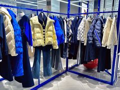 -王府井百货熙地港店