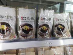 -服务大楼冷面(延大店)