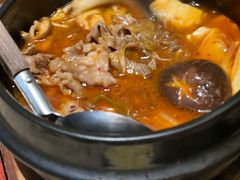 辛辣肥牛火锅定食-小山日本料理(兴业太古汇店)