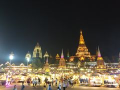 -东南亚风情赶摆街夜市
