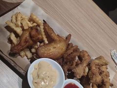 -必胜客(WOW象山涌金广场店)