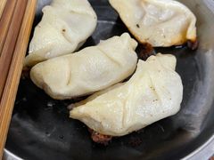 -黄阿姨锅贴大王(万航渡路店)