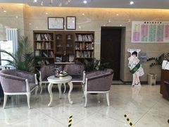 -康城口腔(磁器口店)