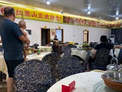 -红旗山庄(圭峰山店)