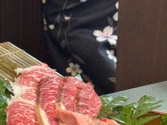 -铭牛烧肉·和牛海鲜自助(高新月牙湖店)