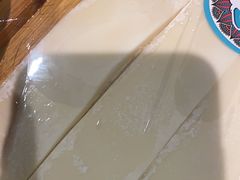 -老牌坊云南鱼豆花火锅(哈西万达店)