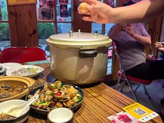 -蚝堡海鲜·威海菜·海肠捞饭·烧烤·亚洲吃蚝公司(幸福门店)