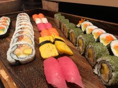 -岷山饭店-芝芝自助餐厅