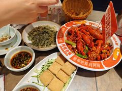 -阿财老铺·老蚌埠龙虾城(华夏总店)