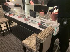 -CHANEL(恒隆广场店)