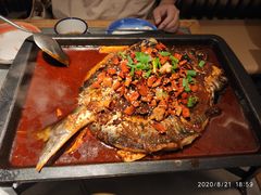 -探鱼·鲜青椒爽麻烤鱼(苏宁广场店)