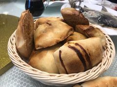 馕坑烤包子-巴扎美食·新疆菜·西域歌舞表演餐厅(新疆大厦店)