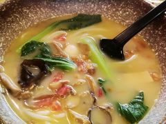 -蒙自源小锅米线(金佰利店)