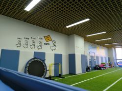 -子木乐园婴儿游泳馆(水晶港店)