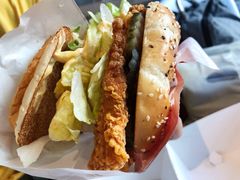 -肯德基(湾畔店)