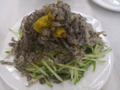 -顶之鲜海鲜餐厅
