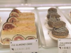 -MEEBO KAFEE米咖焙坊(虹桥路店)
