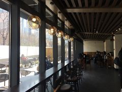 大堂-星巴克(西藏路店)