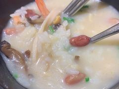 -云晓光头烧烤吧(新大陆广场店)