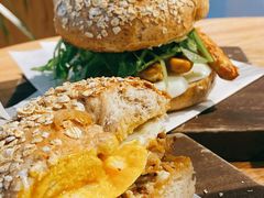 -Catch Bagel(芳草地店)