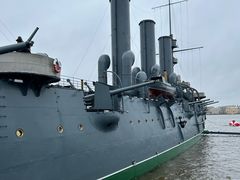 -阿芙乐尔号巡洋舰